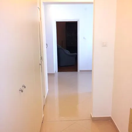 Bay Bridge Centre 2 * Zadar