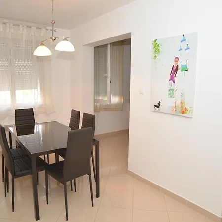 Bay Bridge Centre 2 Apartment *