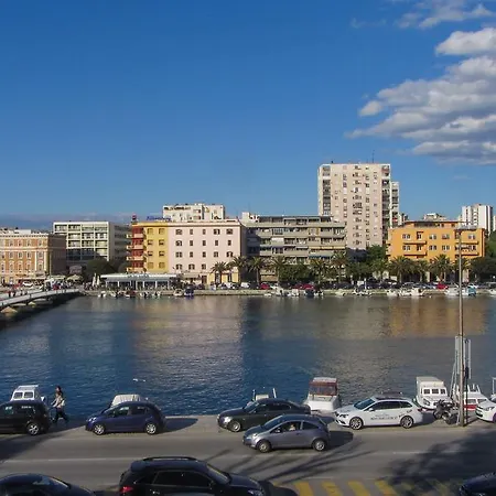 Bay Bridge Centre 2 * Zadar
